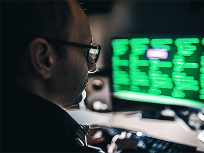 Tracking Down Malicious Communication with Advanced XDR Detection Tactics